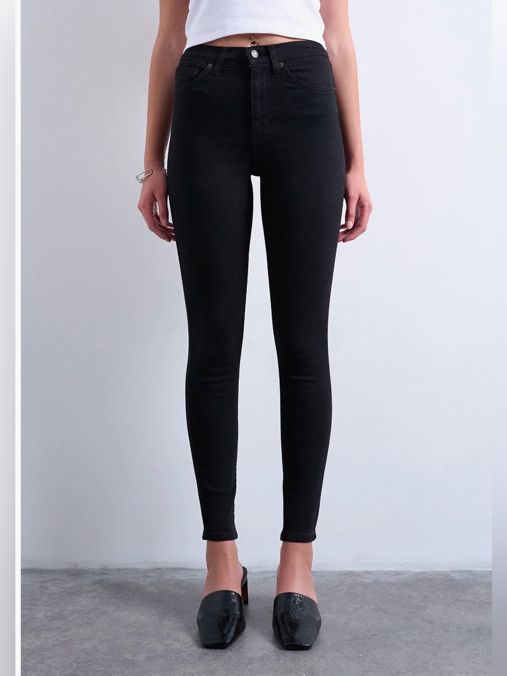 Top shop Jamie high rise black jeans